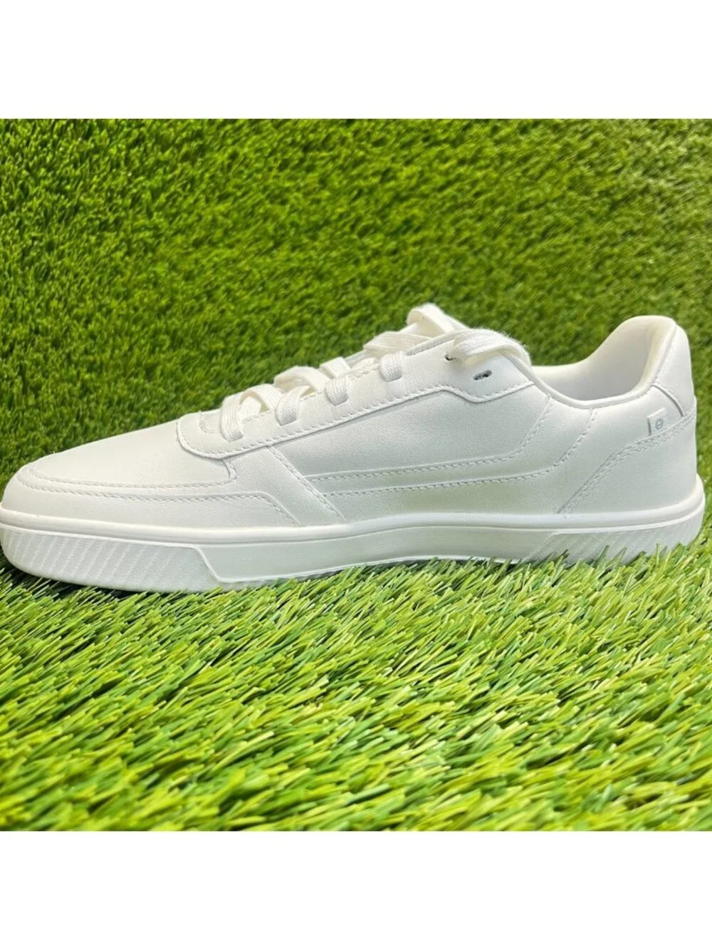 Flux Footwear Adapt Leather Trainer White Mens Size 9.5 Athletic Shoes Sneakers